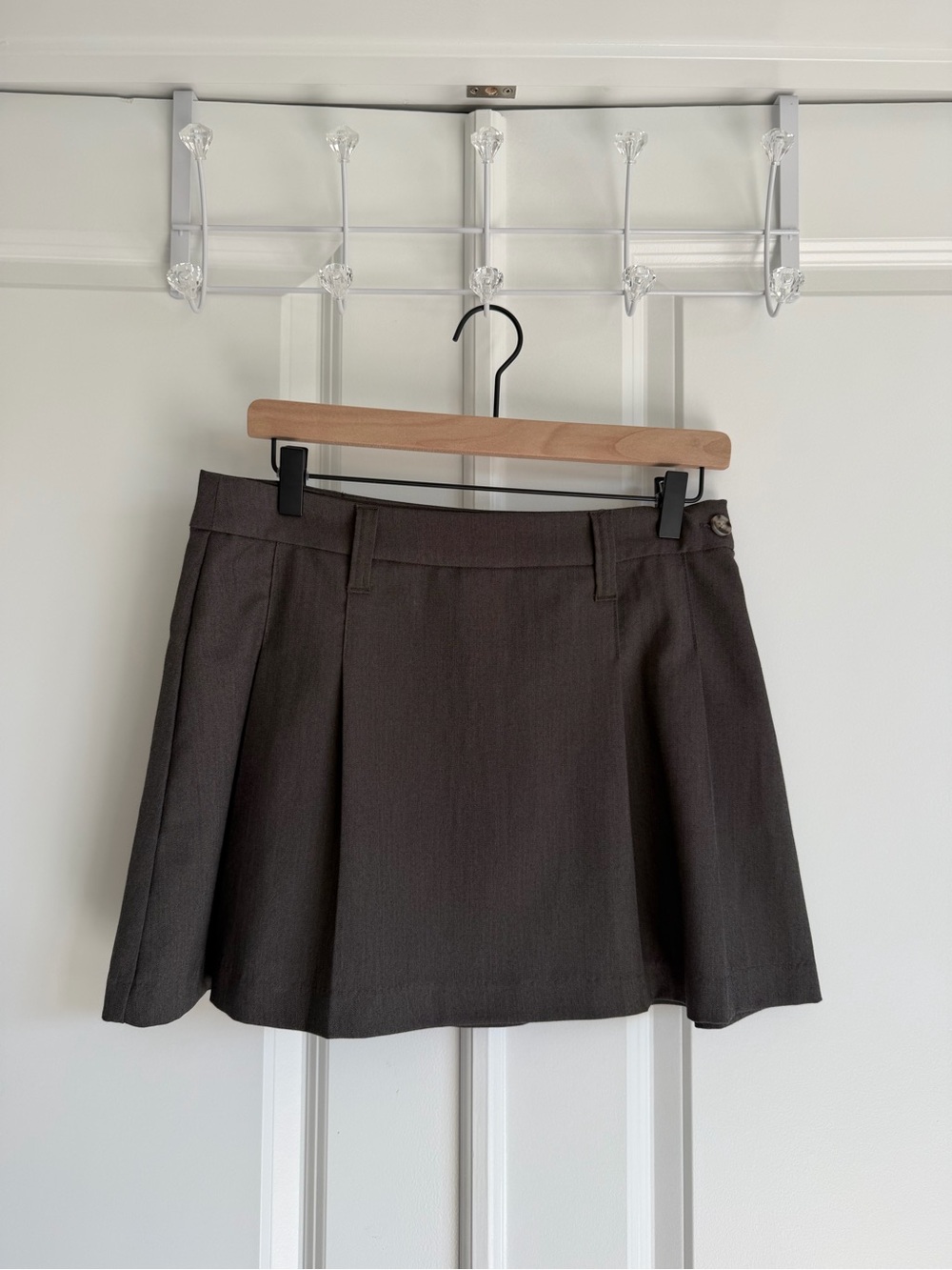 H&M Dark Brown Pleated Mini Skirt